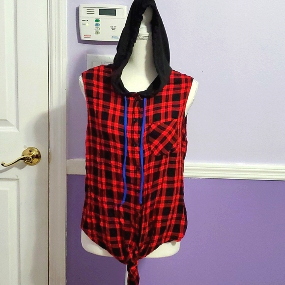 NOBO Red Black Buffalo Plaid Sleeveless Tied Waist Y2K Hooded Top Juniors L